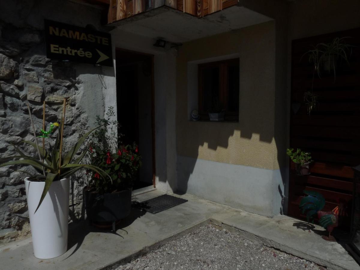"Namaste" Chambre Zen Au Calme Saint-Jean-dʼAulps Exteriör bild