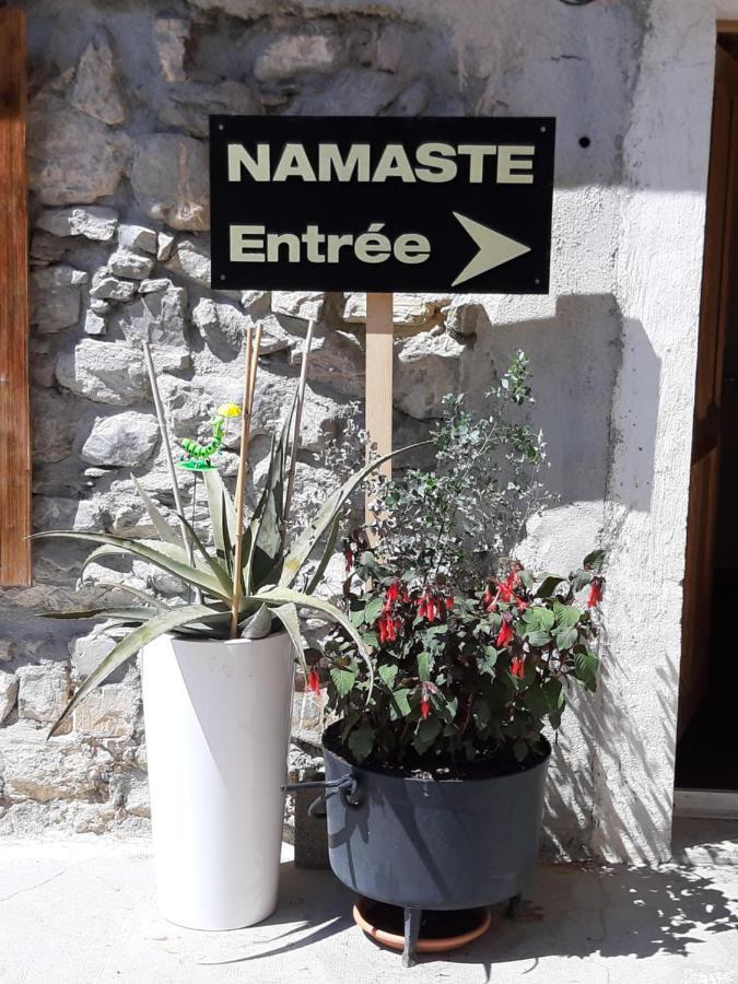 "Namaste" Chambre Zen Au Calme Saint-Jean-dʼAulps Exteriör bild